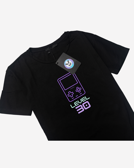 Camiseta “Level 30” – Especial cumpleaños