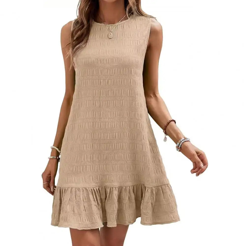 👗 Vestido Mini con Volantes – Estilo Romántico y Chic
Fresco, coqueto y cómodo. Este vestido corto con corte A-line y volantes plisados en el bajo es ideal para un look de verano moderno, relajado y con estilo.
Su cue