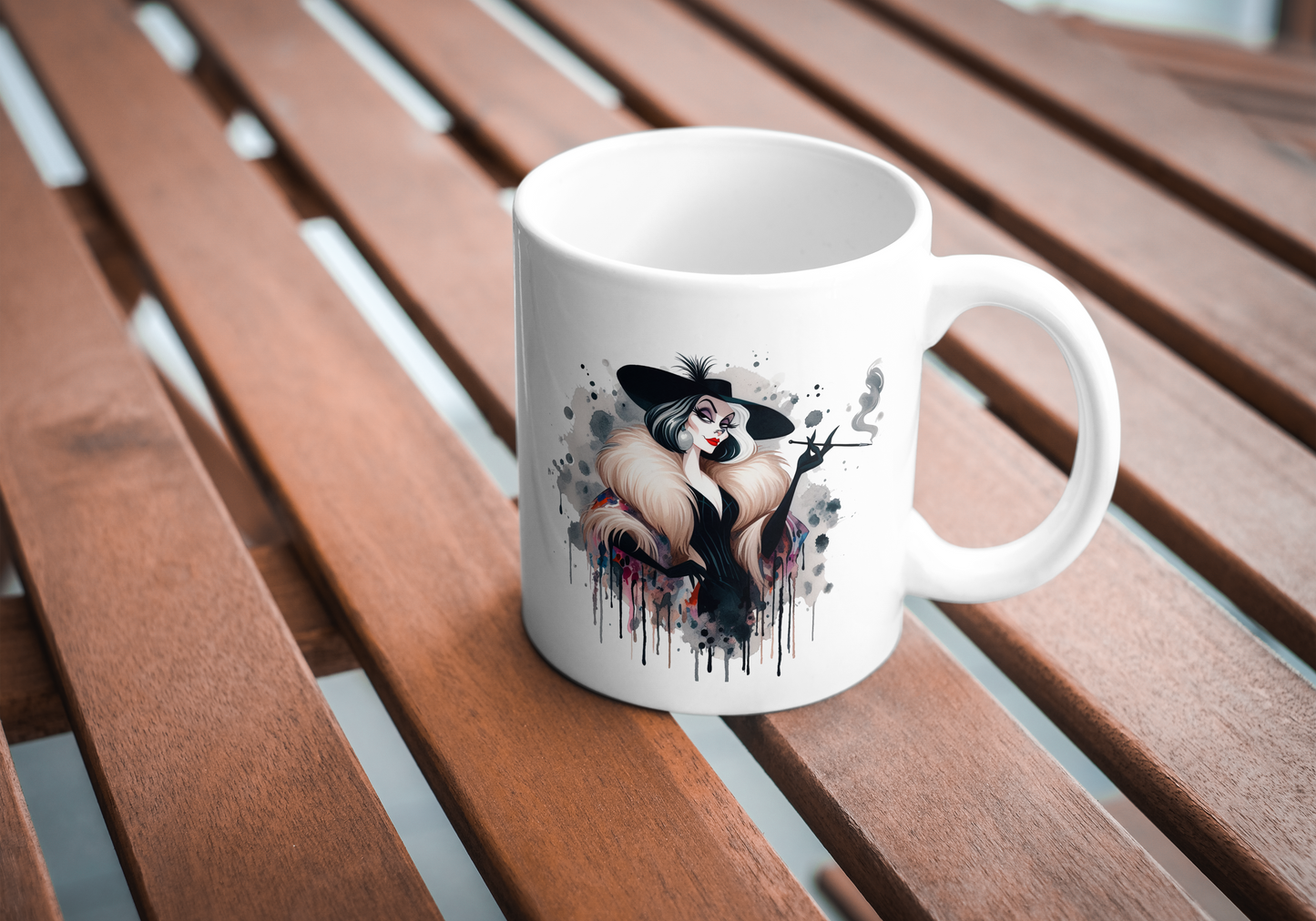 Taza Cruella de Vil - Belleza y Maldad en Cada Taza